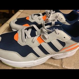 Adidas Torsion NWT